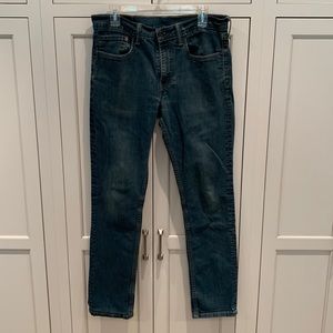 Levi’s blue jeans 34/32